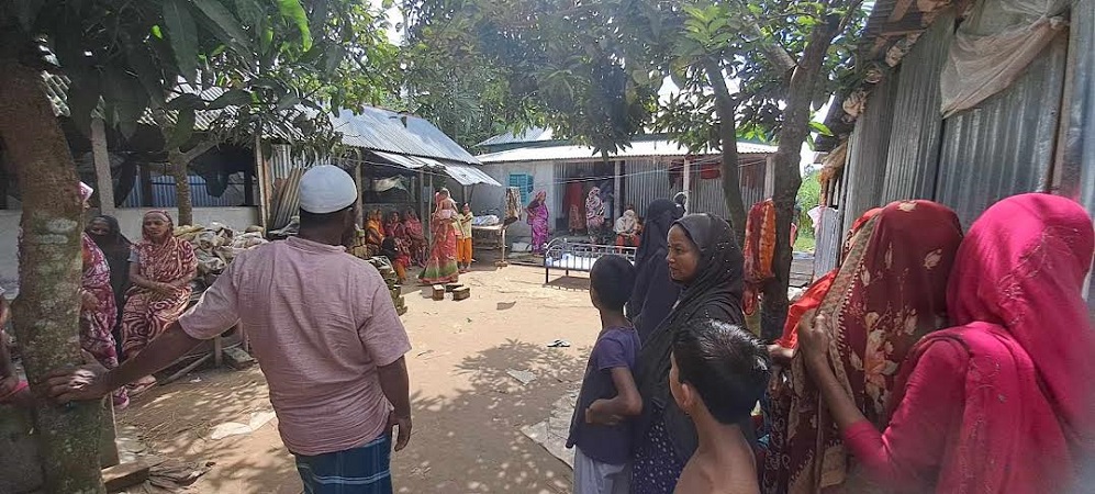 ঘাটাইলে শিয়াল মারার ফাঁদে বিদ্যুৎস্পৃষ্ট হয়ে স্বামী-স্ত্রীর মৃত্যু