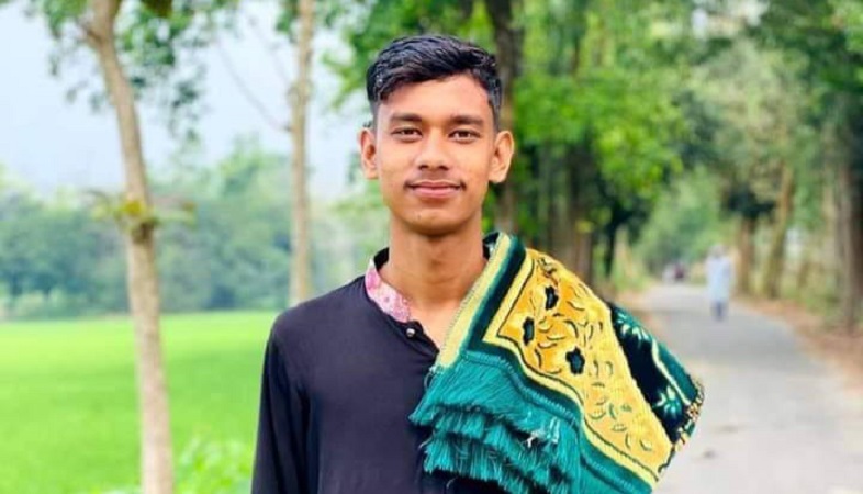 সখীপুরে মাথার ওপর গাছ পড়ে শিক্ষার্থীর মৃত্যু