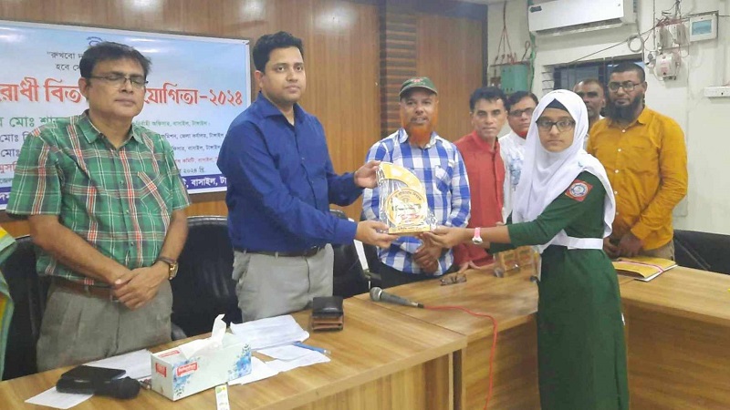 বাসাইলে দুর্নীতিবিরোধী বিতর্ক প্রতিযোগিতা অনুষ্ঠিত