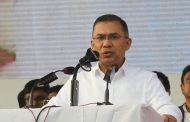 যাওয়া-আসার মাঝে যখন বিস্তর ফারাক