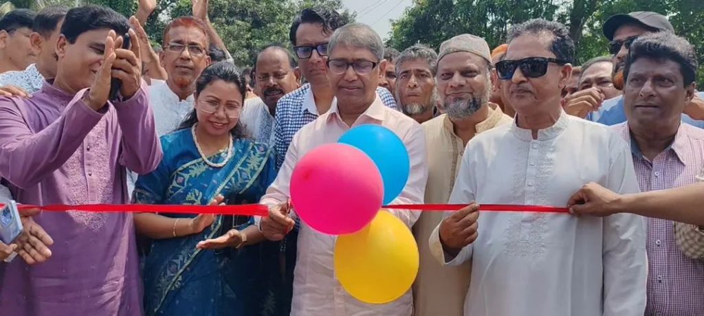 বাসাইলে ঝিনাই নদীর ওপর নির্মিত সেতুর উদ্বোধন, স্বস্তি লক্ষাধিক মানুষের