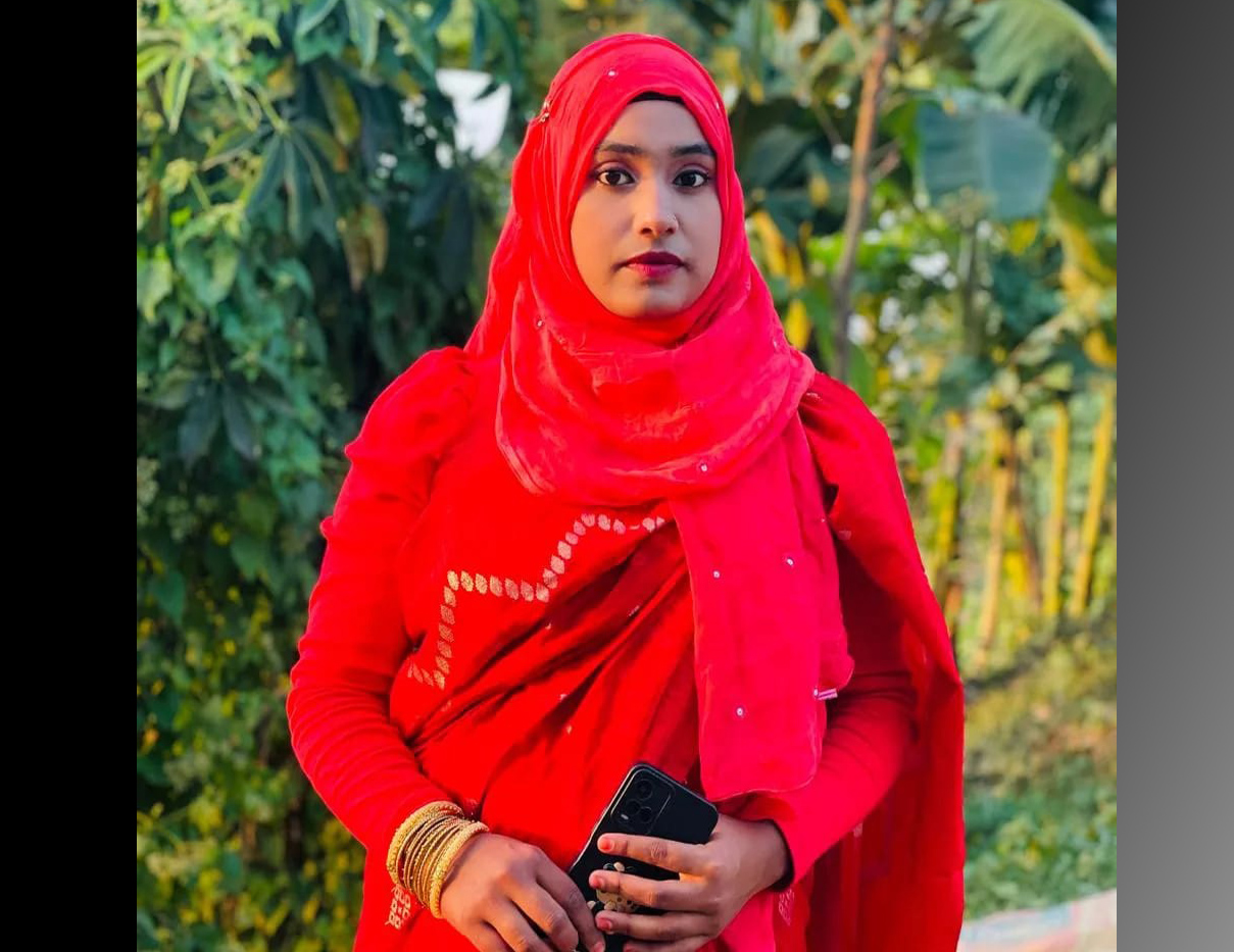 বাসাইলে গৃহবধূকে হত্যার পর লাশ ঝুলিয়ে রাখার অভিযোগ